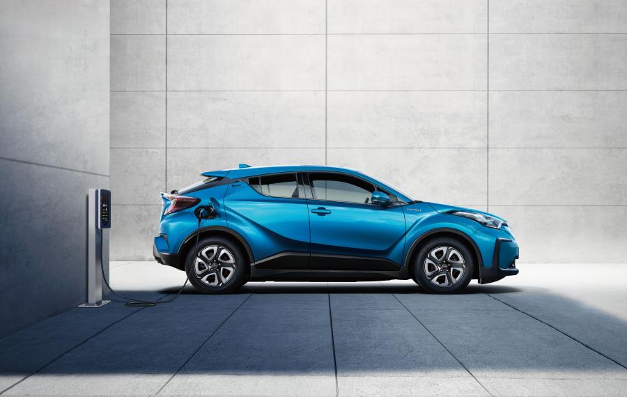  Toyota C-HR EV 2020 года  (CN) (фото 4 из 4)